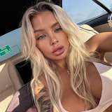 nelly_cz